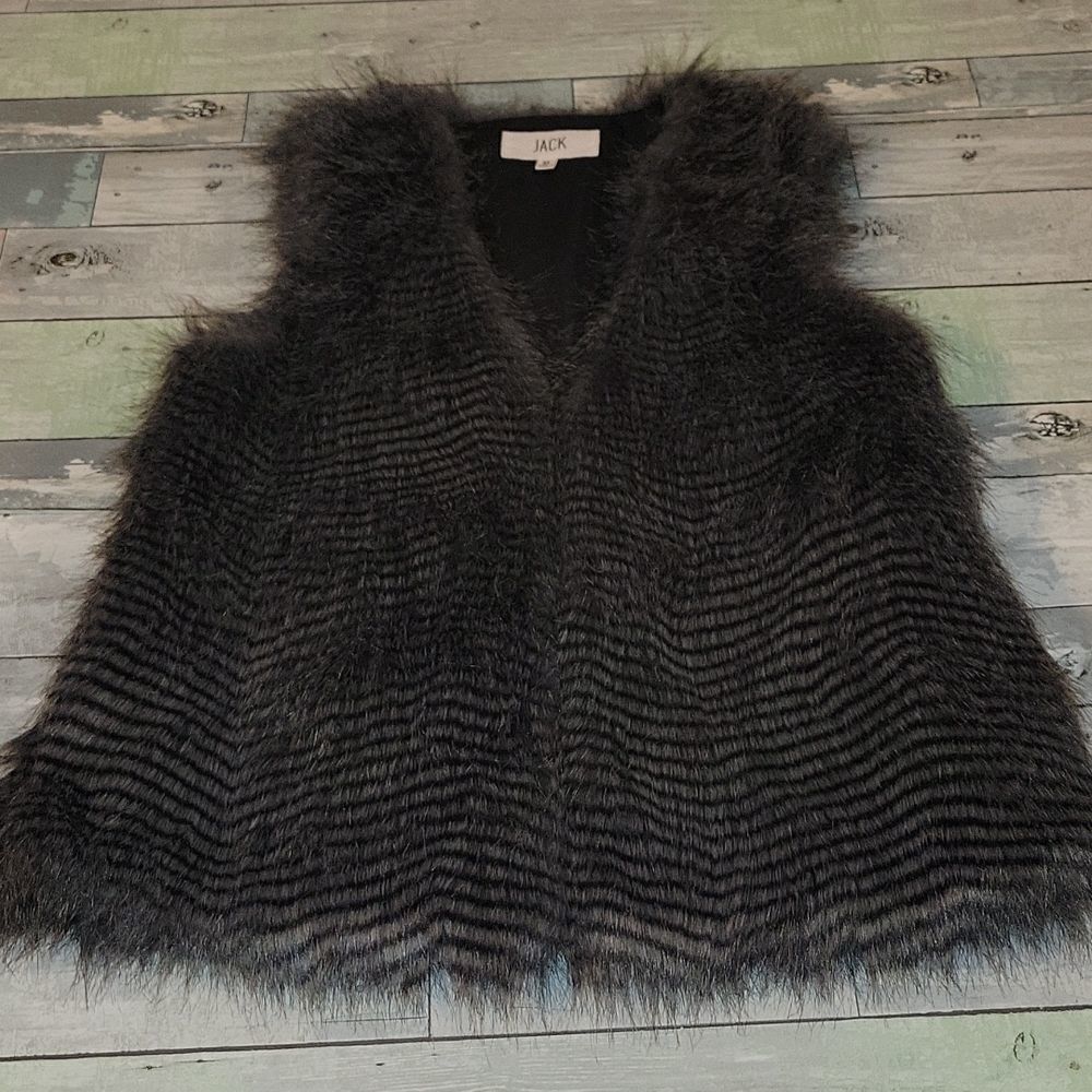 Jack Fuzzy Vest sz Medium